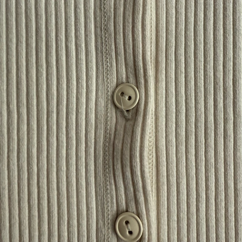 Women's Cream Button-Up Ribbed Top - Picture 5 of 9